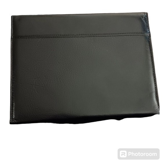 Brookstone Bluetooth Keyboard Pro Leather Case for ipad Air Tablet - Picture 5 of 5